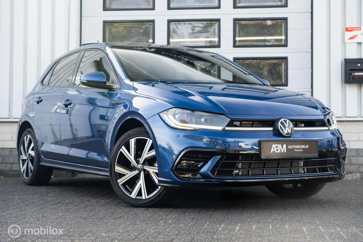1.0 TSI 3X R-Line PANO IQ-LIGHT CAMERA BEATS