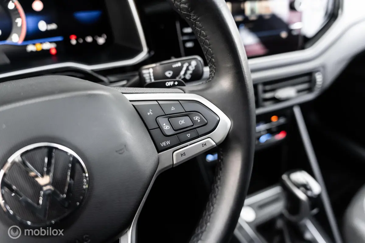 1.0 TSI 3X R-Line PANO IQ-LIGHT CAMERA BEATS