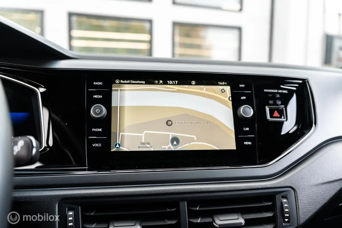 1.0 TSI 3X R-Line PANO IQ-LIGHT CAMERA BEATS