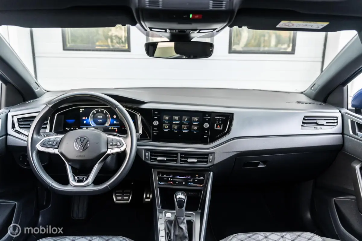 1.0 TSI 3X R-Line PANO IQ-LIGHT CAMERA BEATS