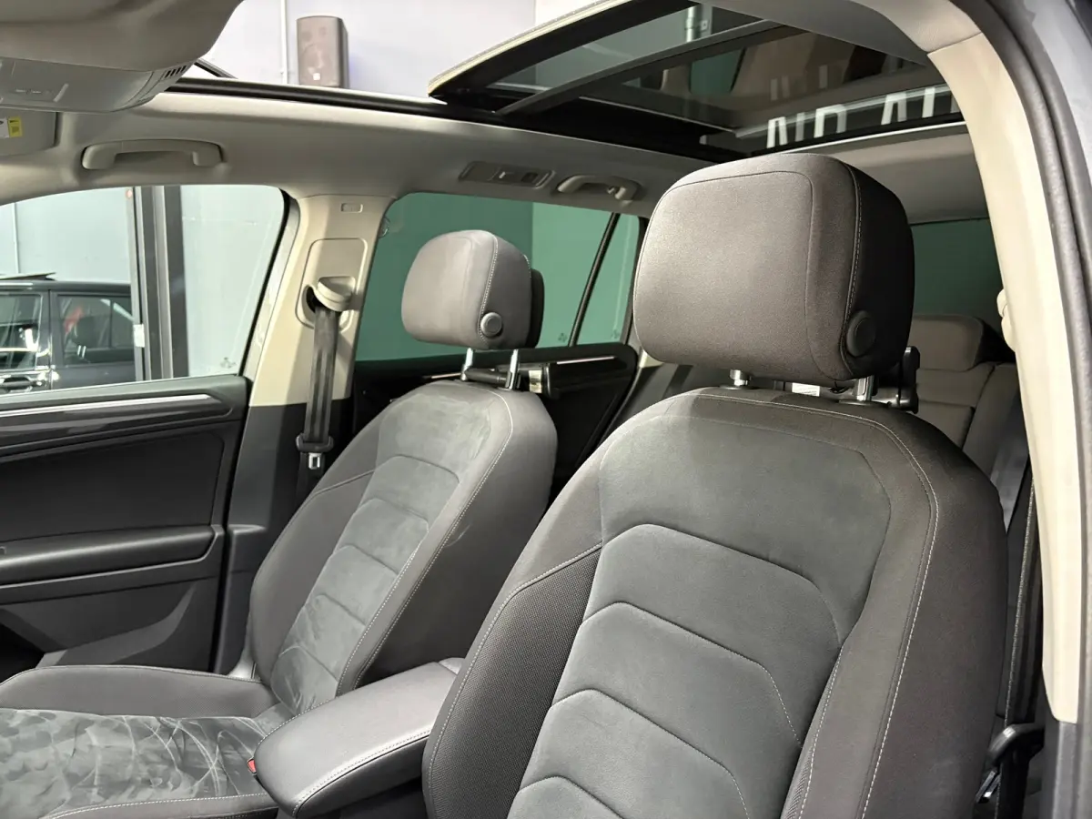 2.0 TSI 4Motion R-line