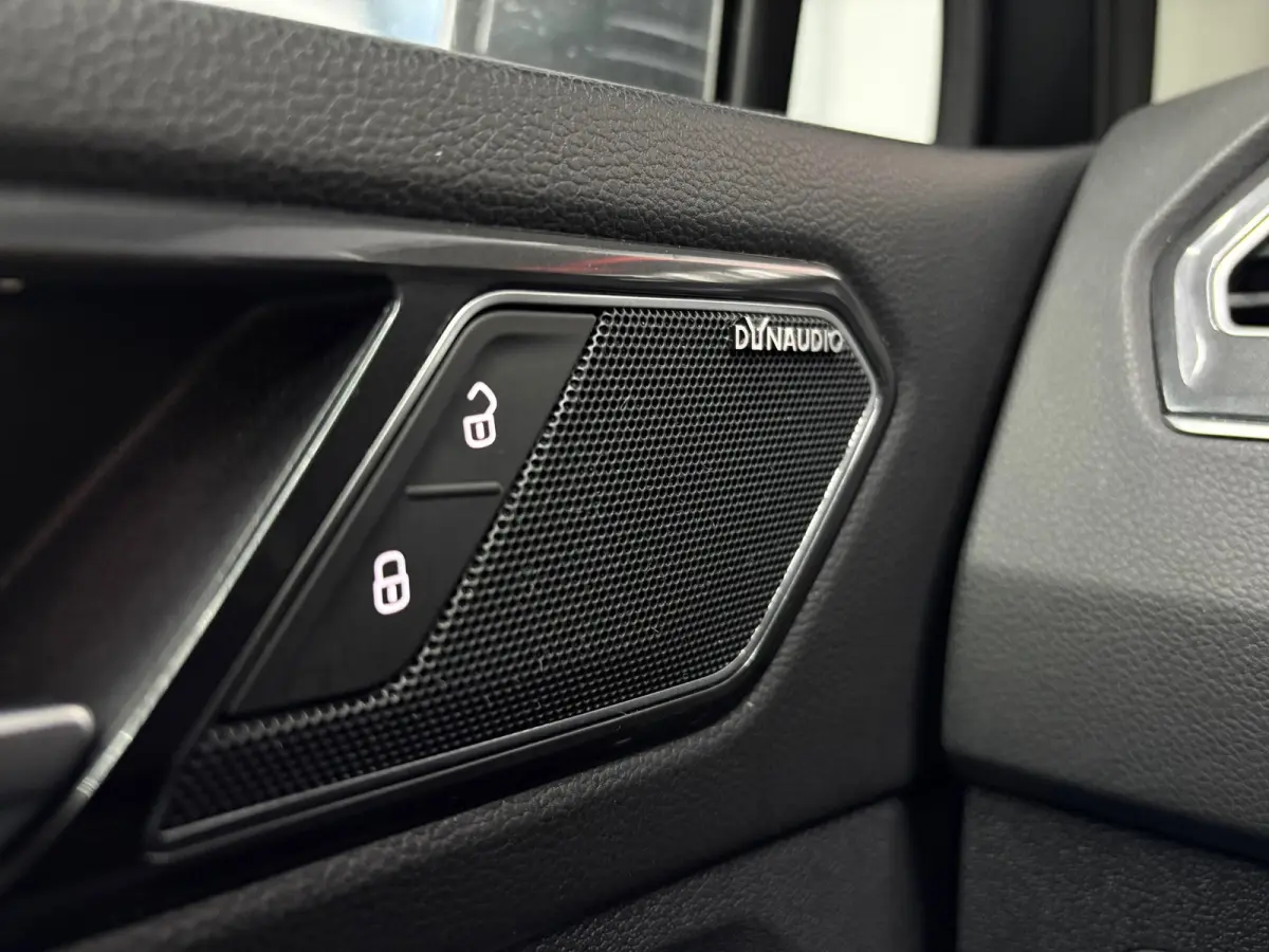 2.0 TSI 4Motion R-line