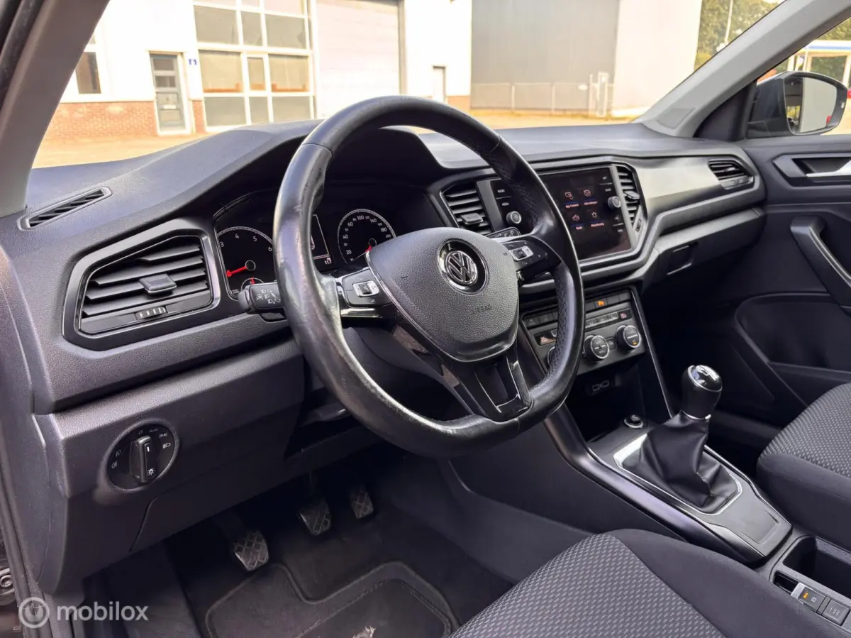 1.0 TSI stoelverw. Carplay camera trekhaak