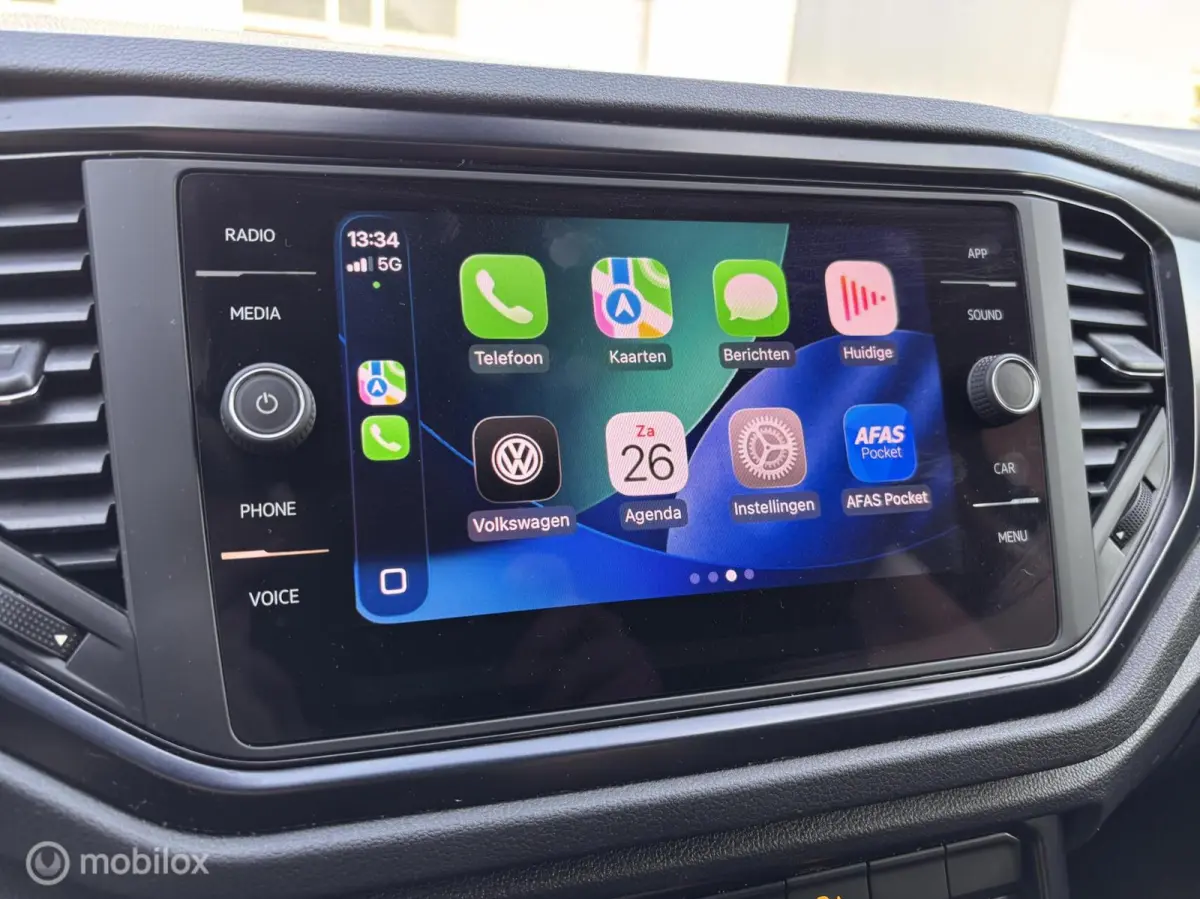 1.0 TSI stoelverw. Carplay camera trekhaak