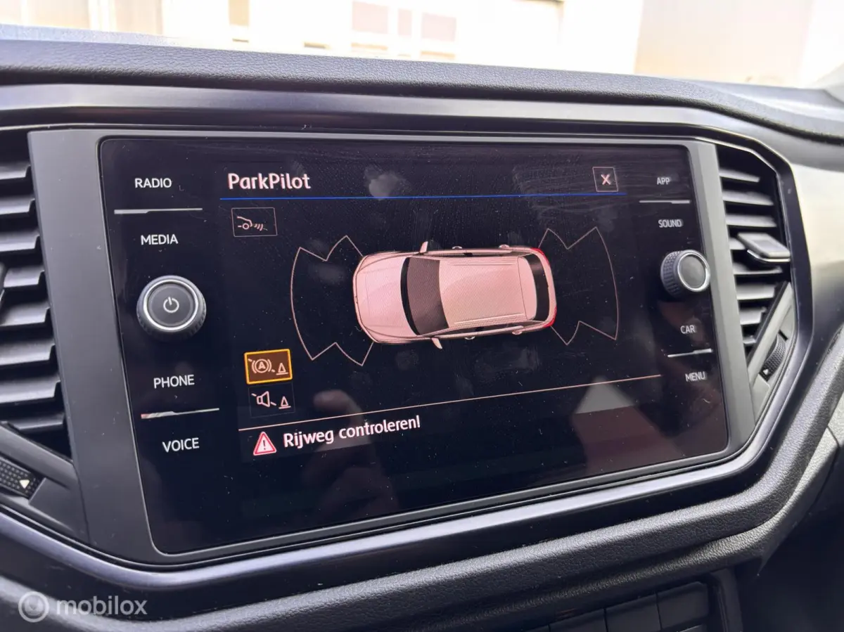 1.0 TSI stoelverw. Carplay camera trekhaak