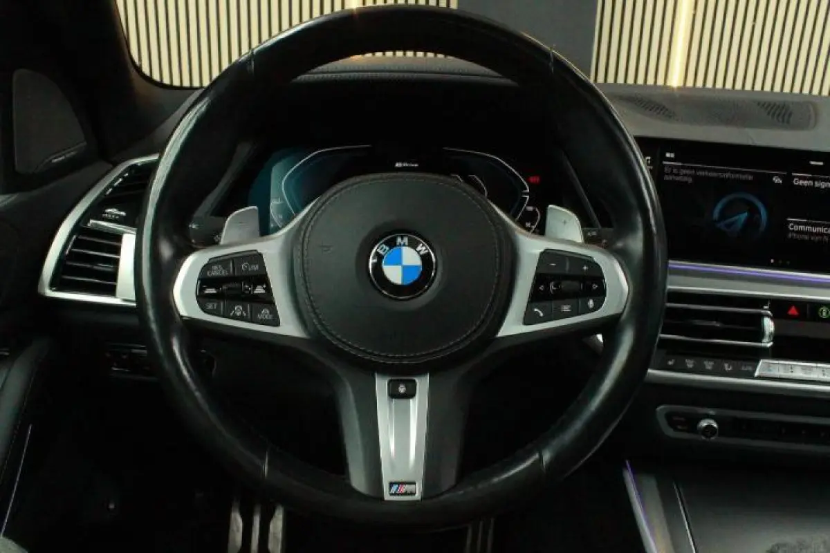 xDrive45e High Ex. M-Sport |HUD |M Stoel |Scherm Acht