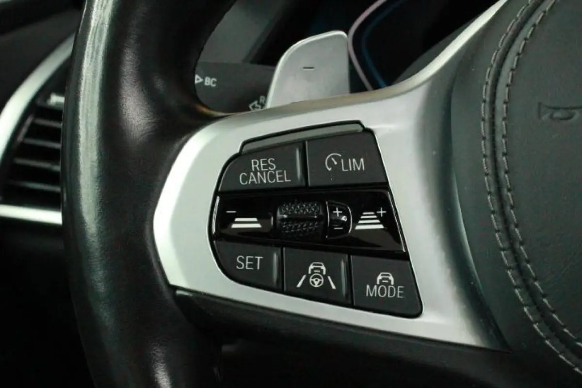 xDrive45e High Ex. M-Sport |HUD |M Stoel |Scherm Acht