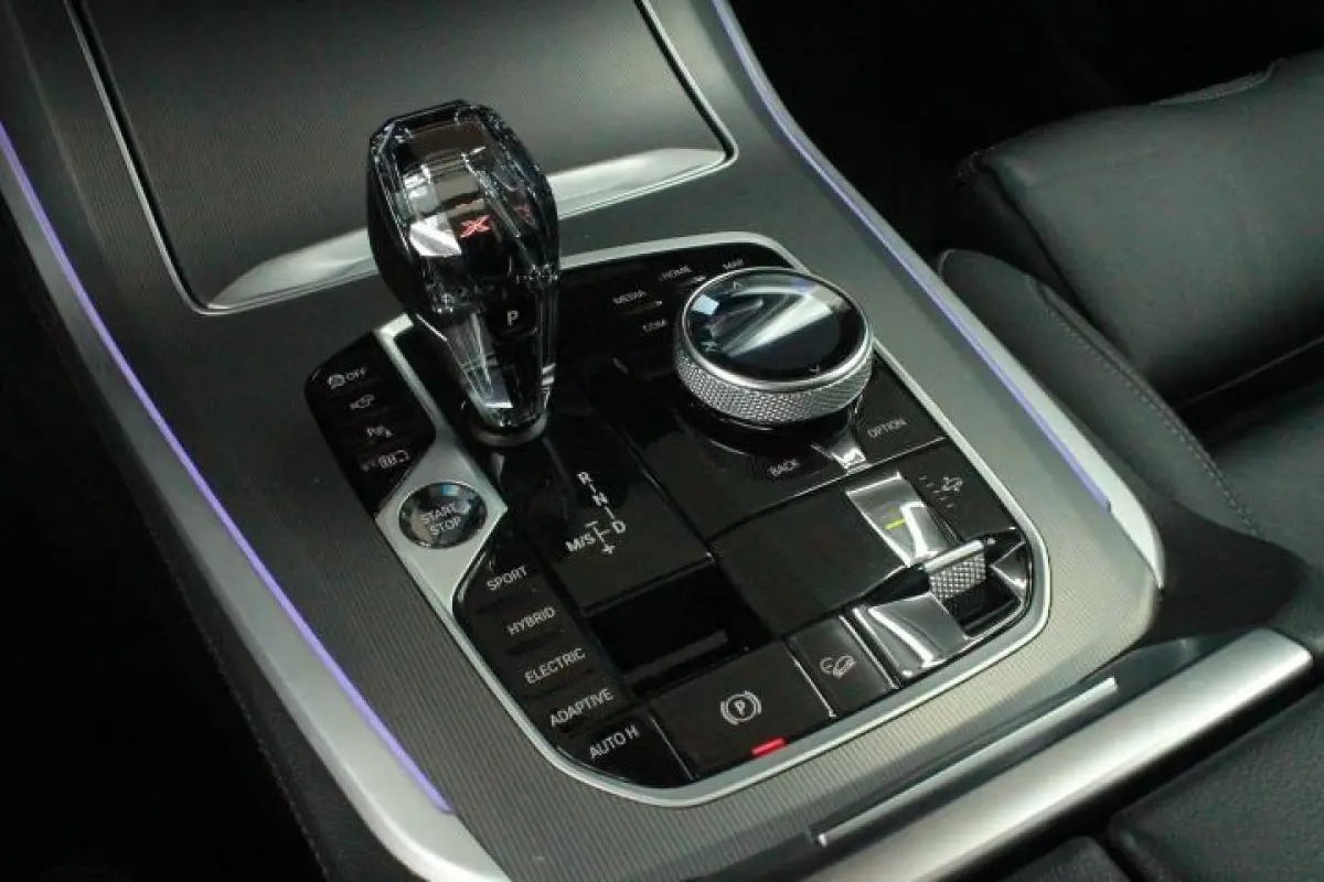 xDrive45e High Ex. M-Sport |HUD |M Stoel |Scherm Acht