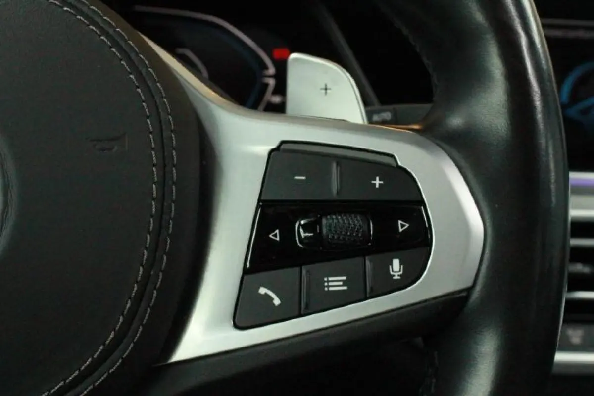 xDrive45e High Ex. M-Sport |HUD |M Stoel |Scherm Acht