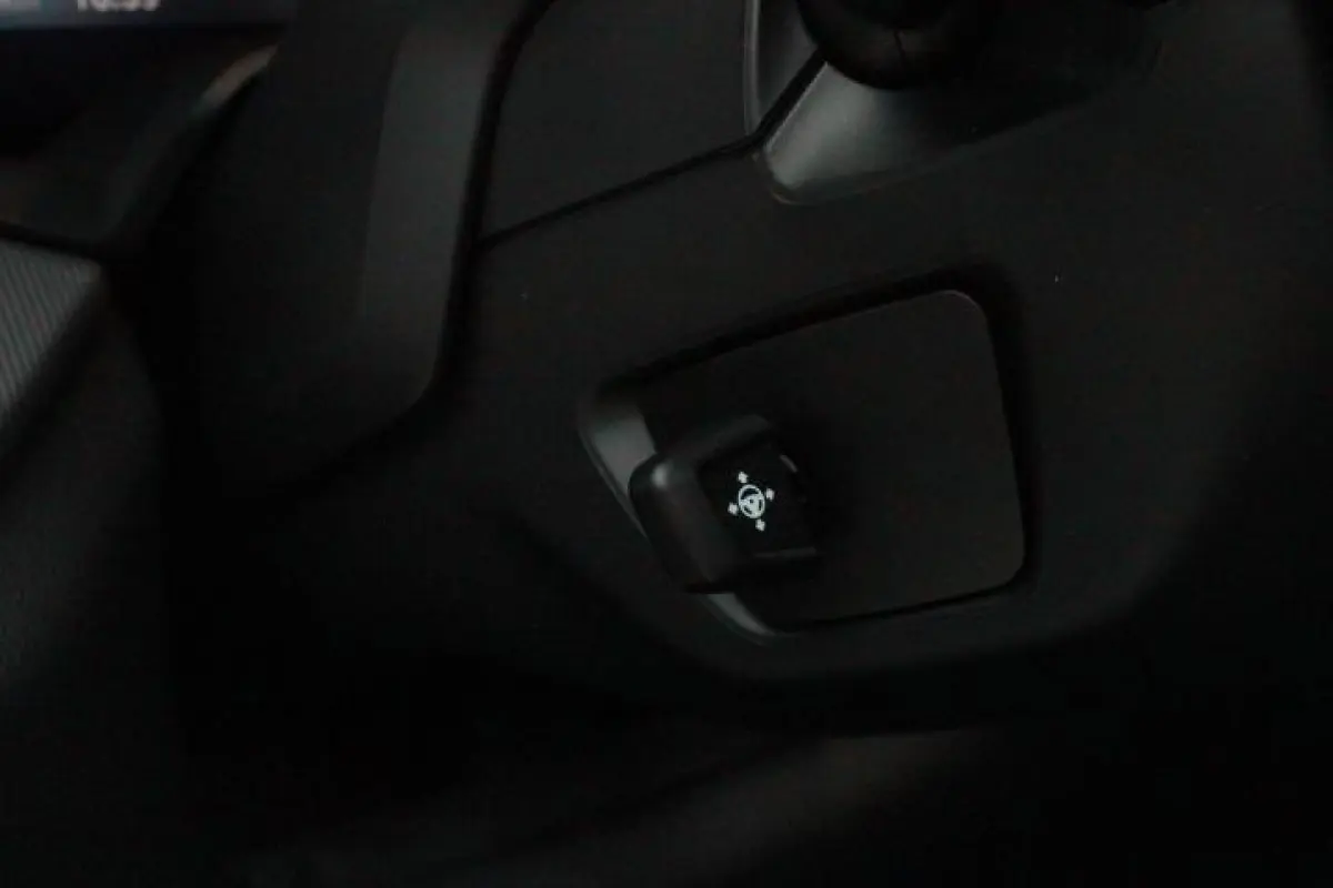xDrive45e High Ex. M-Sport |HUD |M Stoel |Scherm Acht