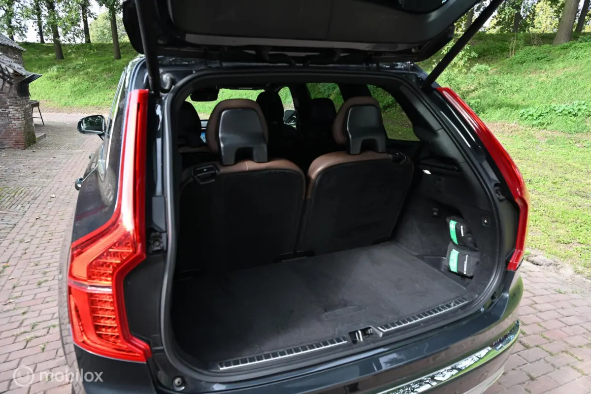 2.0 T8 Twin Engine AWD Inscription