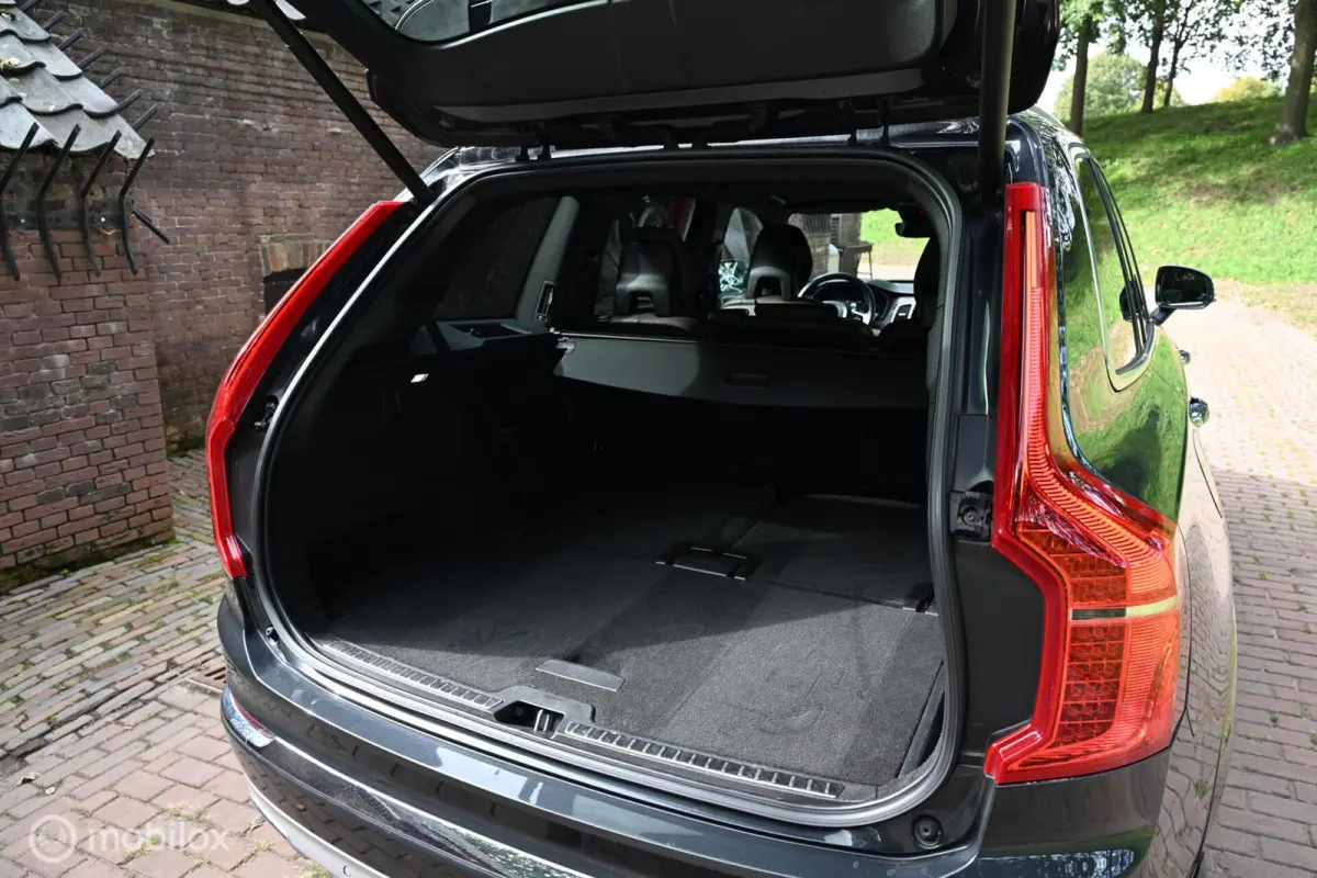 2.0 T8 Twin Engine AWD Inscription
