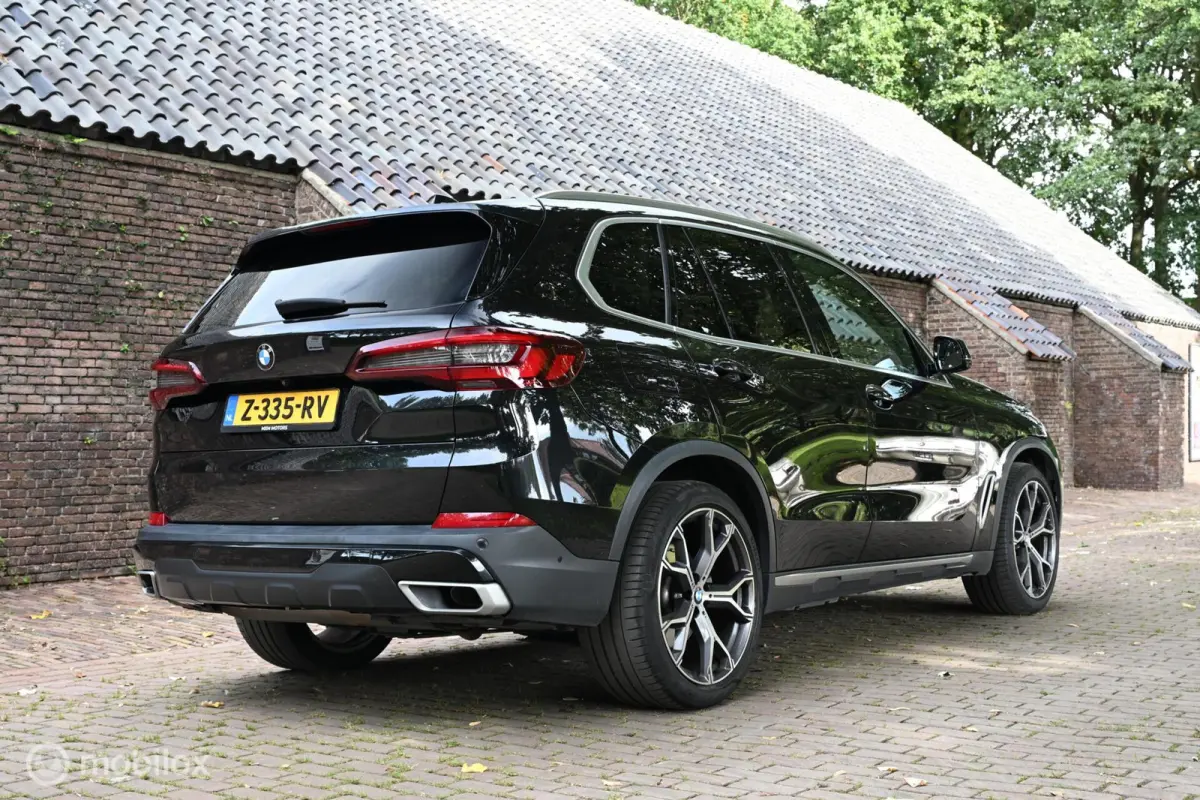 xDrive45e High Executive