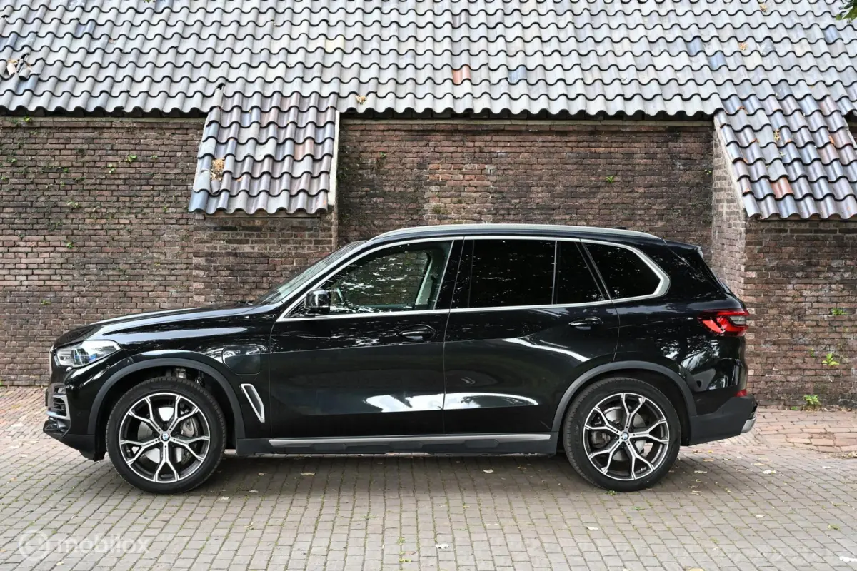 xDrive45e High Executive
