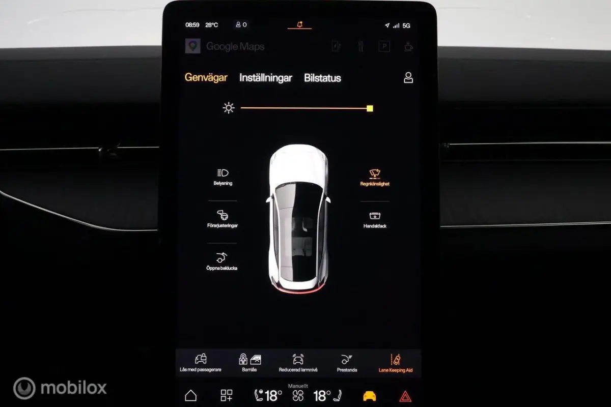 Long range Dual motor Pilot Plus 111 kWh, B&W