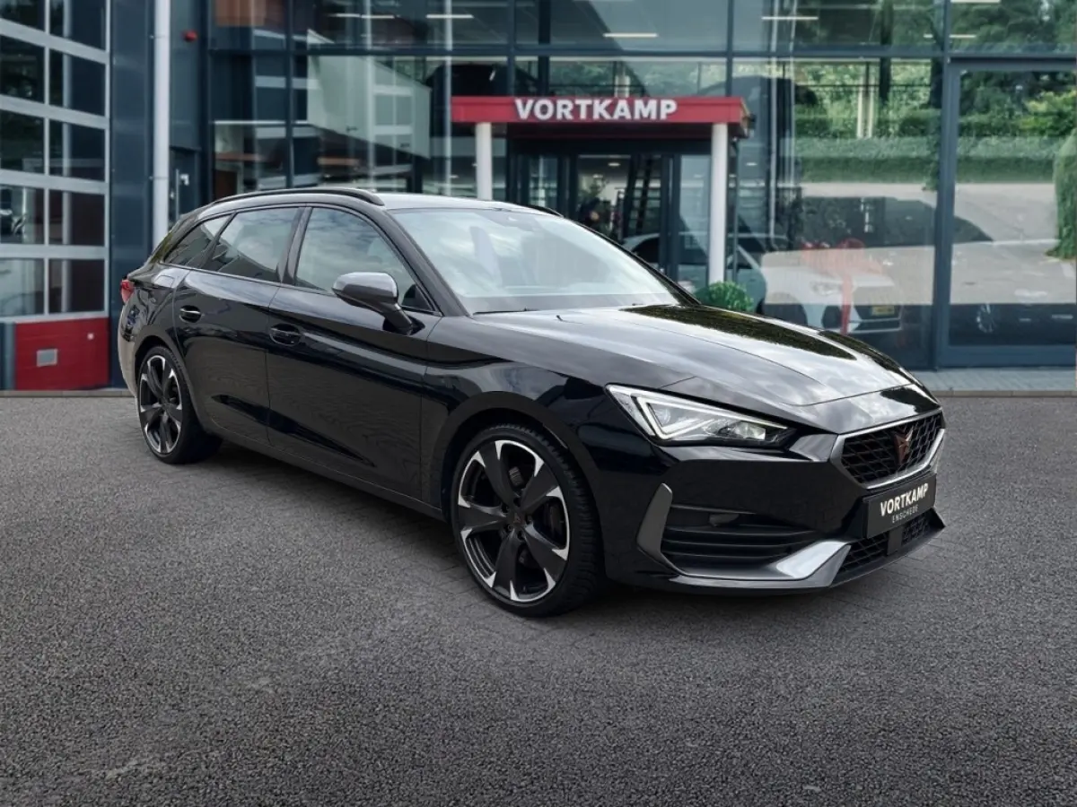 1.4 TSI VZ e-HYBRID ZWENK.TREKHAAK/ACC/STUUR+STOELVERW/FULL-LINK/NAVI