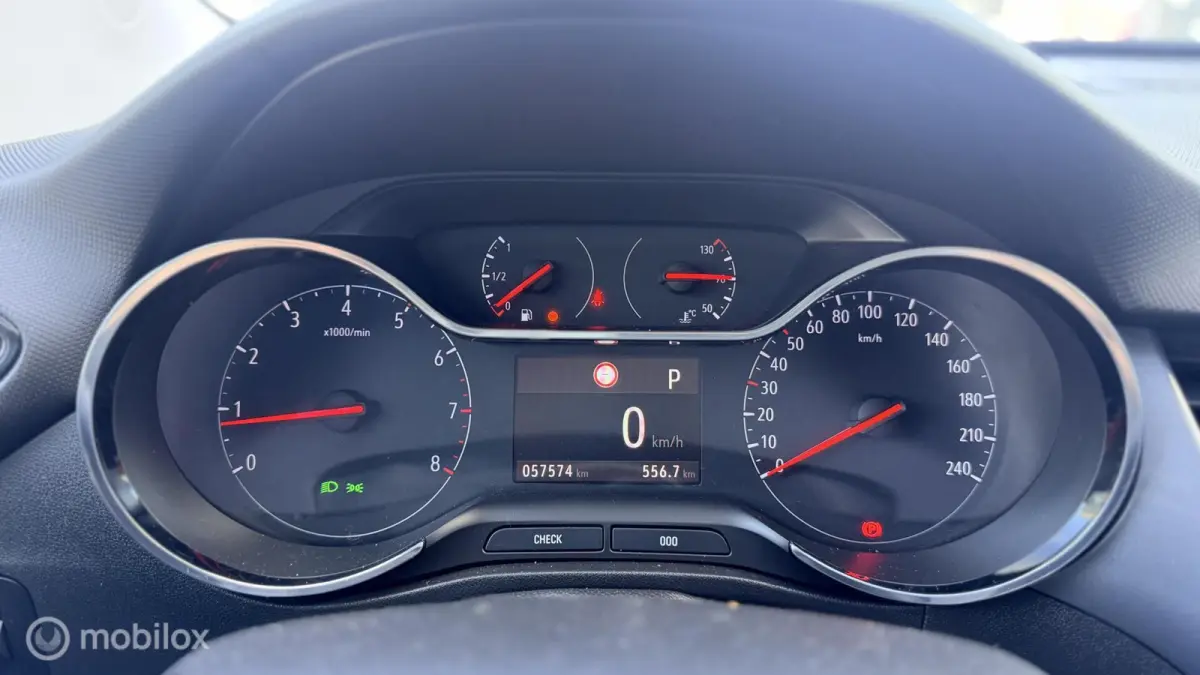 1.2 Turbo (2024) |CarPlay|Automaat|57.539 KM!