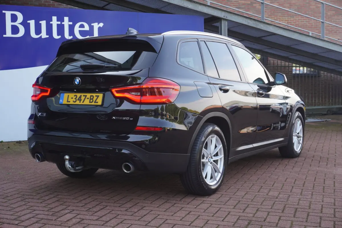 XDrive30e Executive+Led+Navigatie+Volleder+SOH 90%+ Stoel-verw+Vitrual+Elek-trekhaak+app-carplay+ 2 opladers = SUPER PRIJS