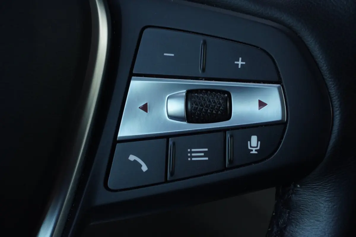 XDrive30e Executive+Led+Navigatie+Volleder+SOH 90%+ Stoel-verw+Vitrual+Elek-trekhaak+app-carplay+ 2 opladers = SUPER PRIJS