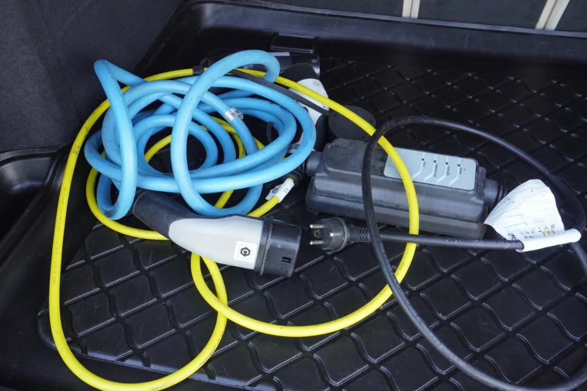 XDrive30e Executive+Led+Navigatie+Volleder+SOH 90%+ Stoel-verw+Vitrual+Elek-trekhaak+app-carplay+ 2 opladers = SUPER PRIJS