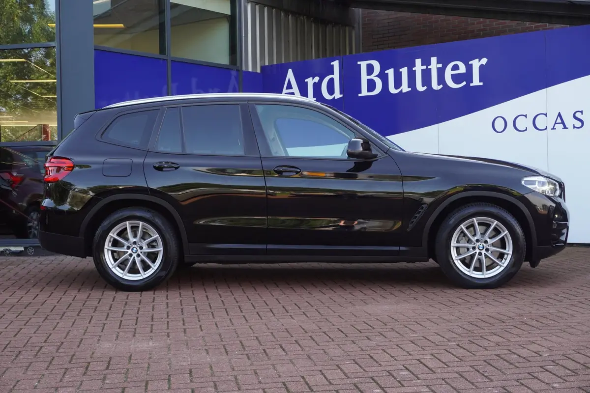 XDrive30e Executive+Led+Navigatie+Volleder+SOH 90%+ Stoel-verw+Vitrual+Elek-trekhaak+app-carplay+ 2 opladers = SUPER PRIJS