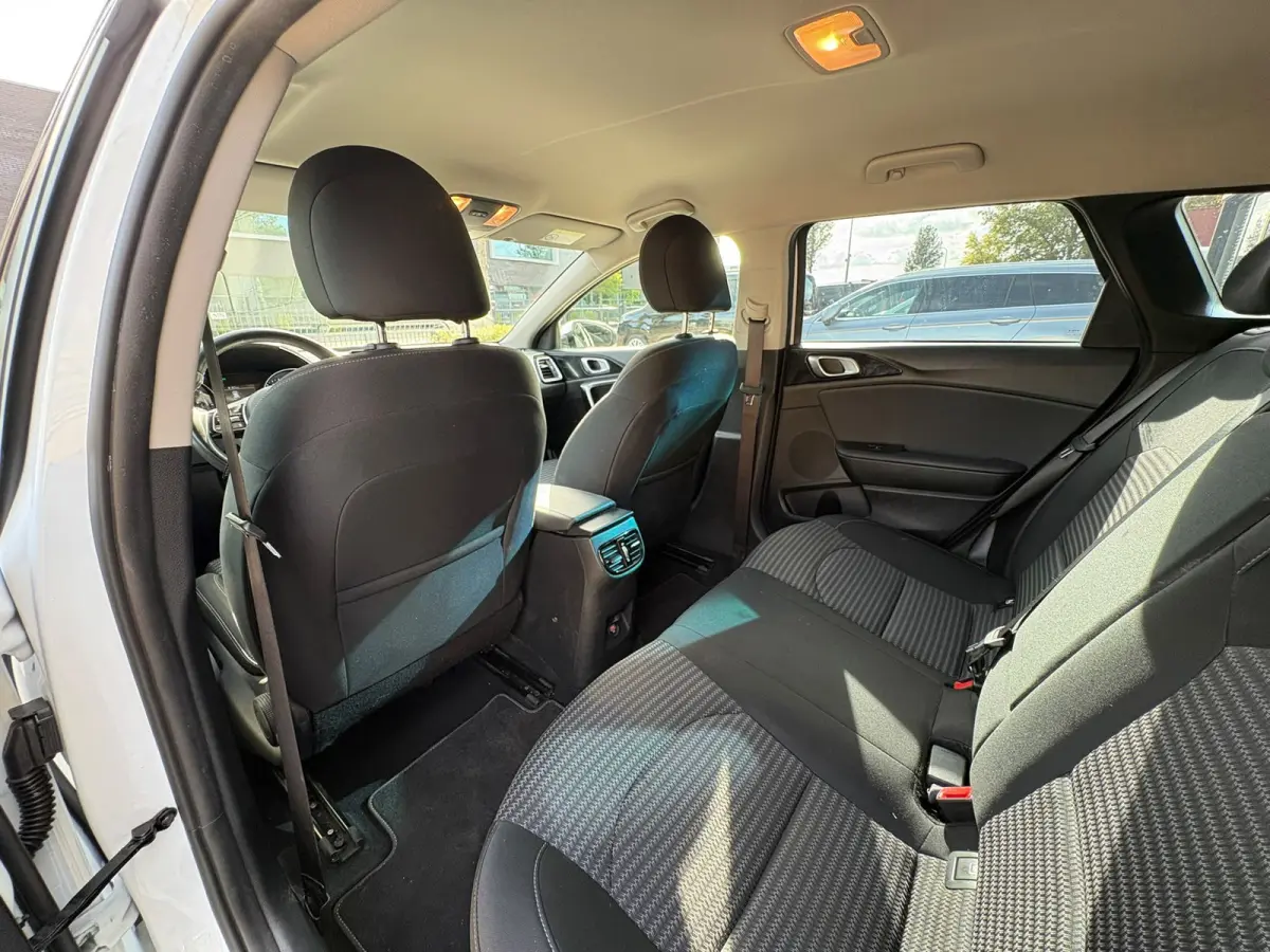 1.6 GDI PHEV DynamicLine GARANTIE, NIEUW STAAT !