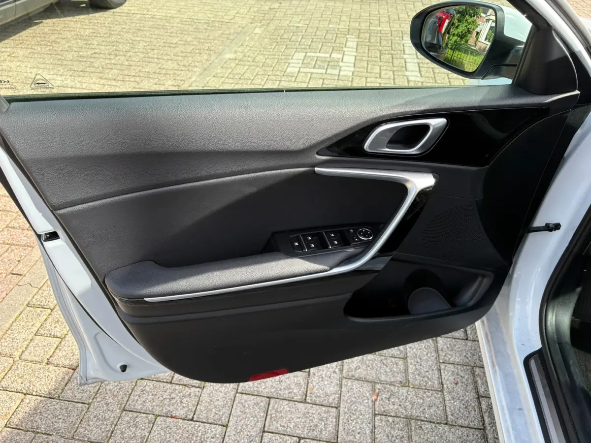 1.6 GDI PHEV DynamicLine GARANTIE, NIEUW STAAT !