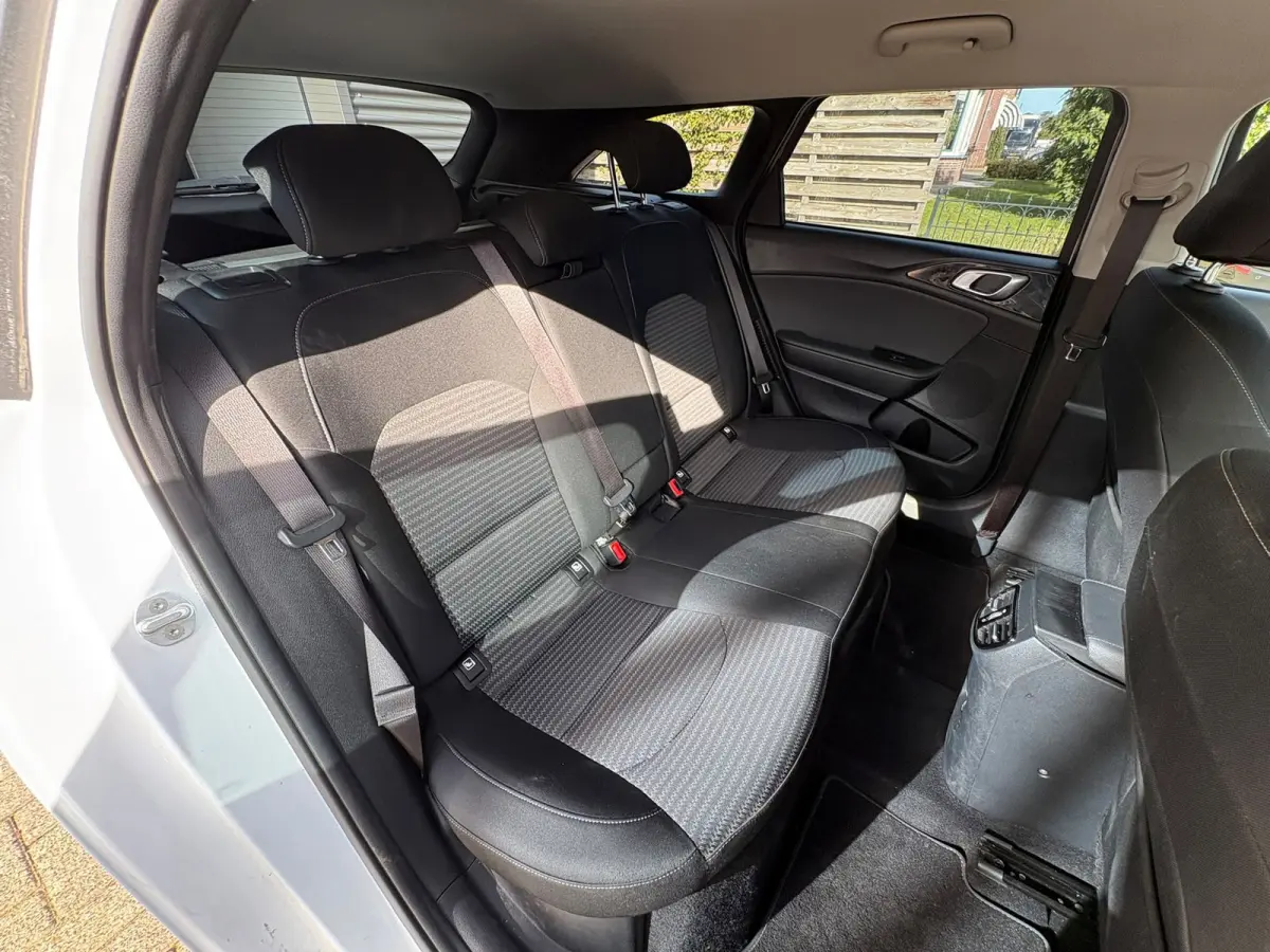 1.6 GDI PHEV DynamicLine GARANTIE, NIEUW STAAT !