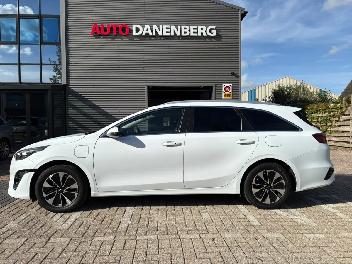 1.6 GDI PHEV DynamicLine GARANTIE, NIEUW STAAT !