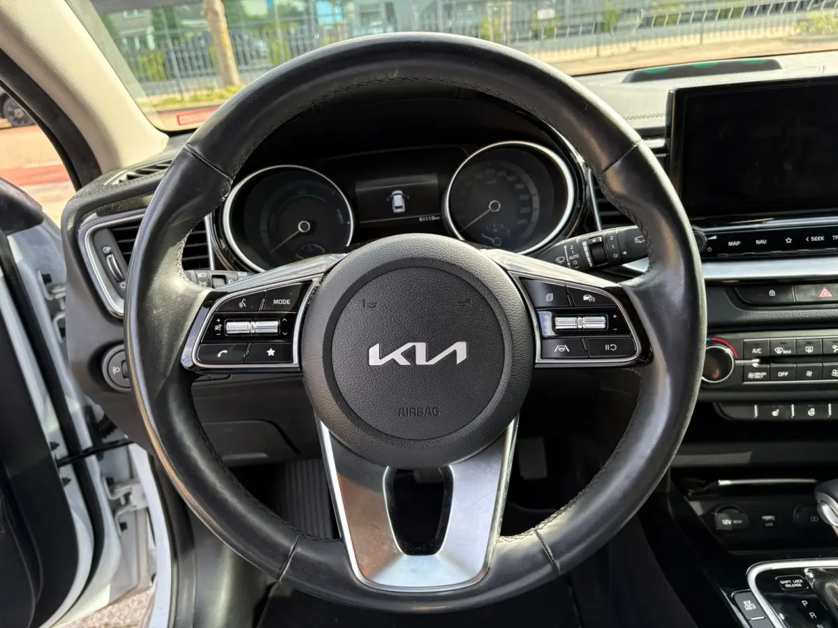 1.6 GDI PHEV DynamicLine GARANTIE, NIEUW STAAT !