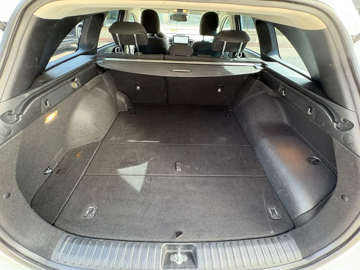 1.6 GDI PHEV DynamicLine GARANTIE, NIEUW STAAT !