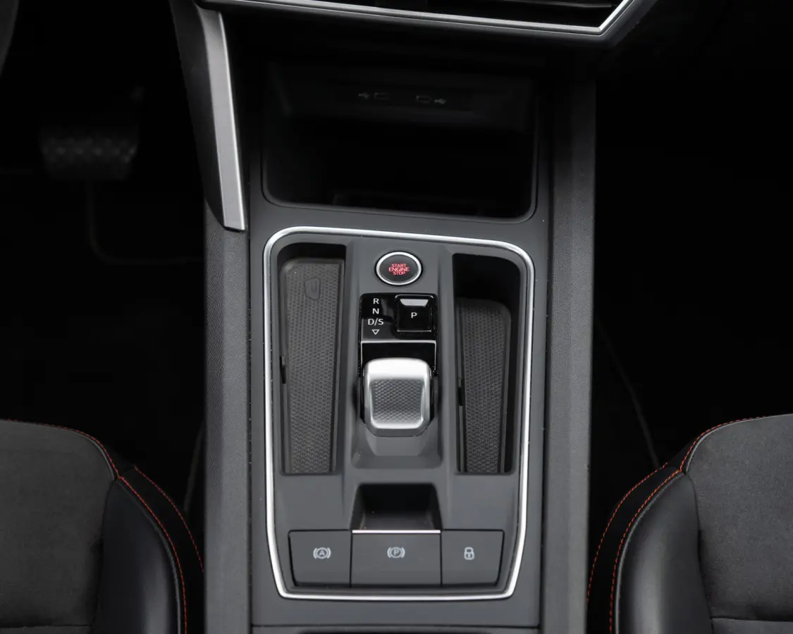 1.5 eTSI FR DSG PANODAK, CARPLAY, BEATS, ADAPT CRUISE, 18INCH