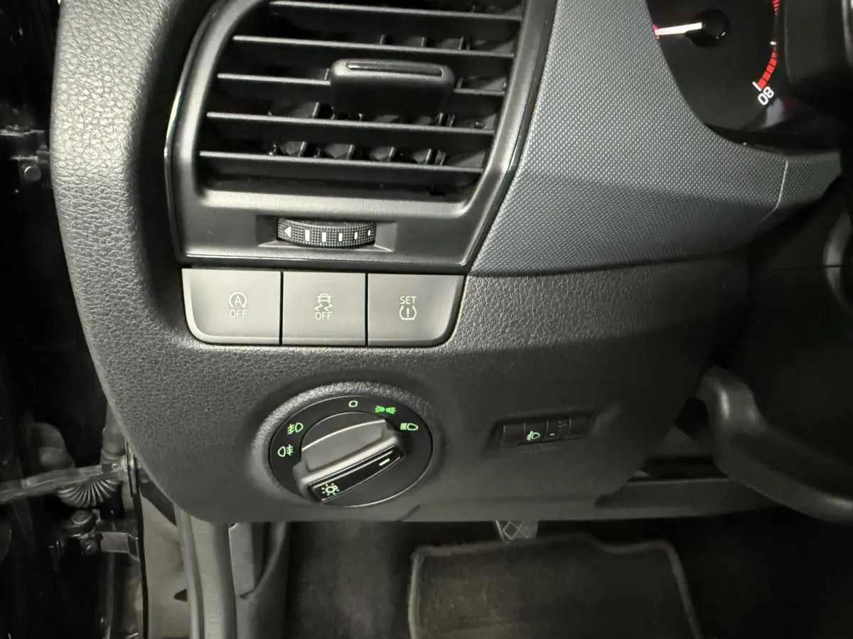 1.0 TSI TREKHAAK\AIRCO\DISTRIBU BIJ 149DKM