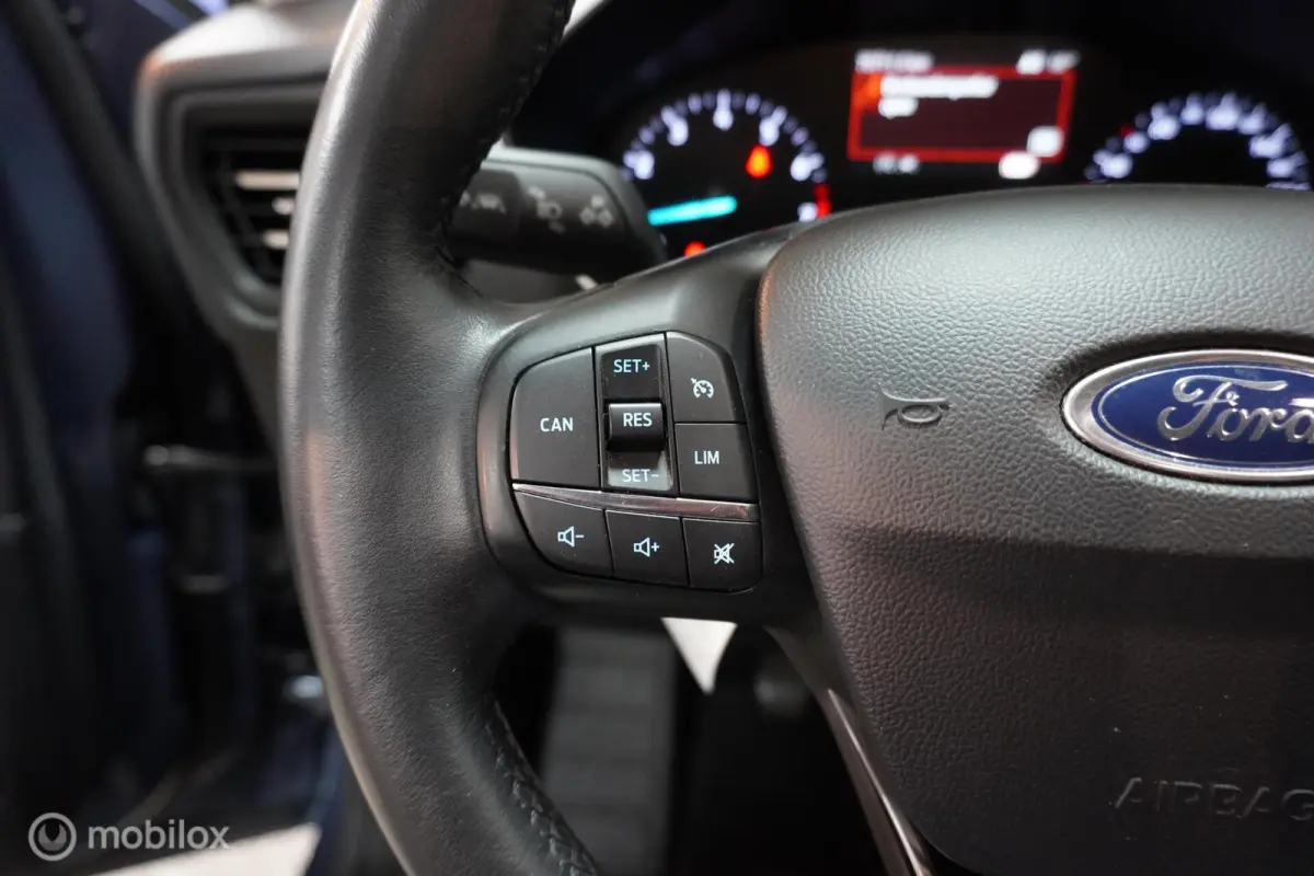 1.0 EcoBoost Trend Edition | winter pack | Navi.|