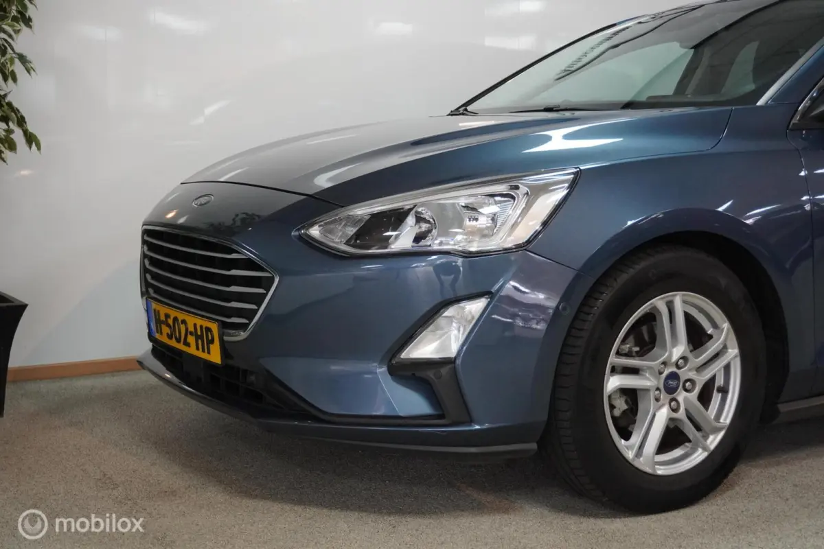 1.0 EcoBoost Trend Edition | winter pack | Navi.|