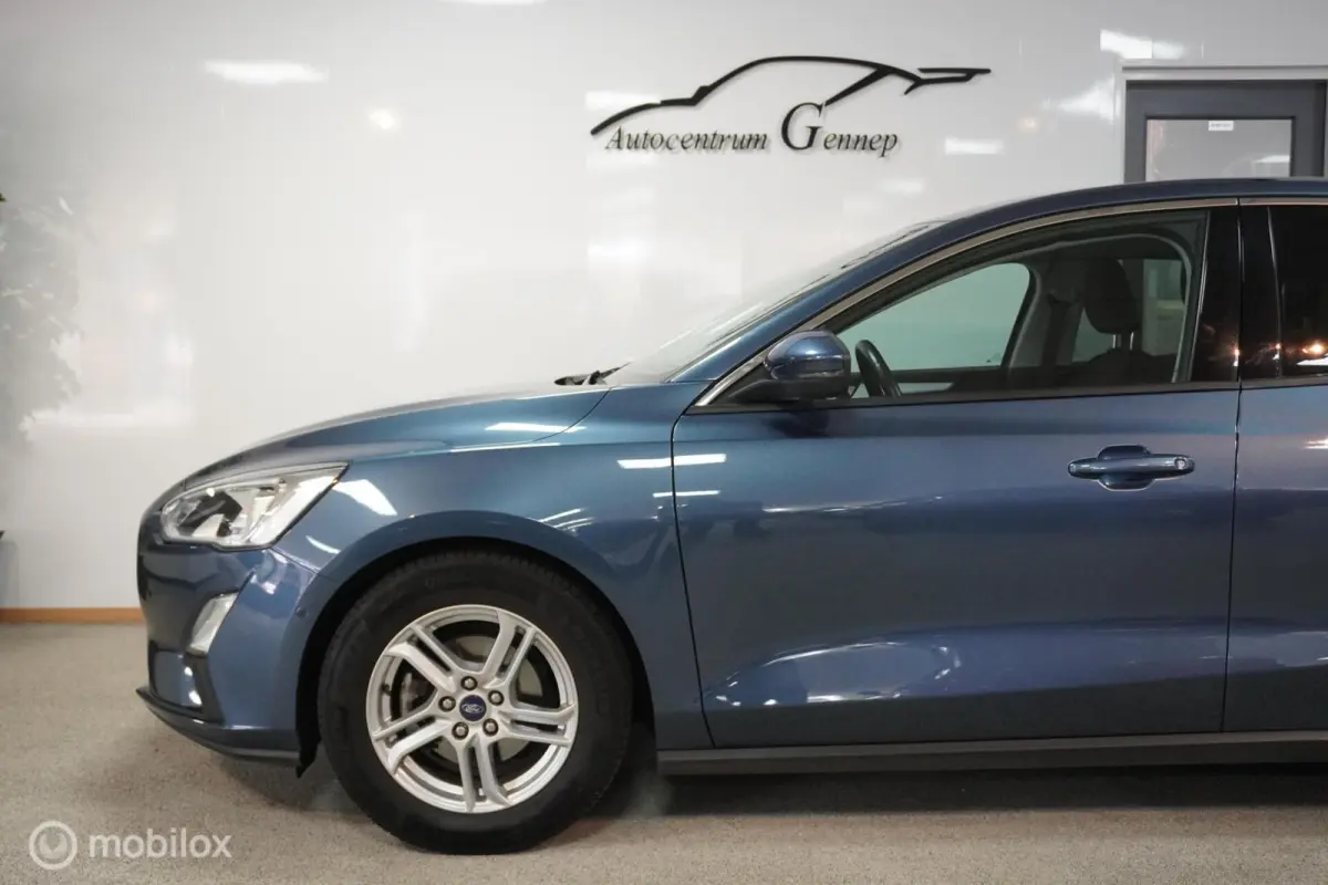 1.0 EcoBoost Trend Edition | winter pack | Navi.|