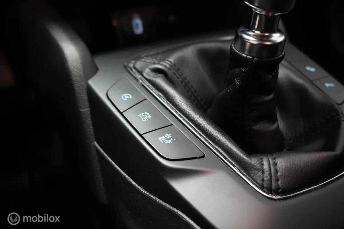1.0 EcoBoost Trend Edition | winter pack | Navi.|