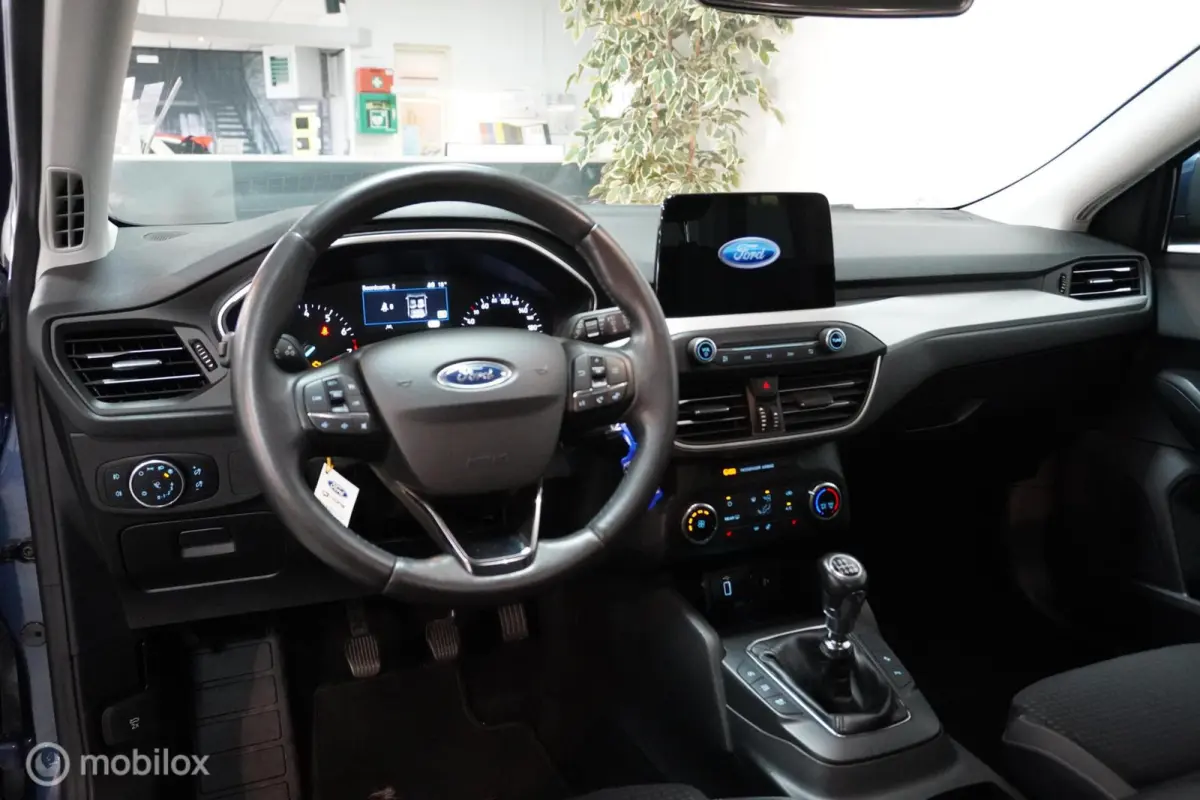 1.0 EcoBoost Trend Edition | winter pack | Navi.|