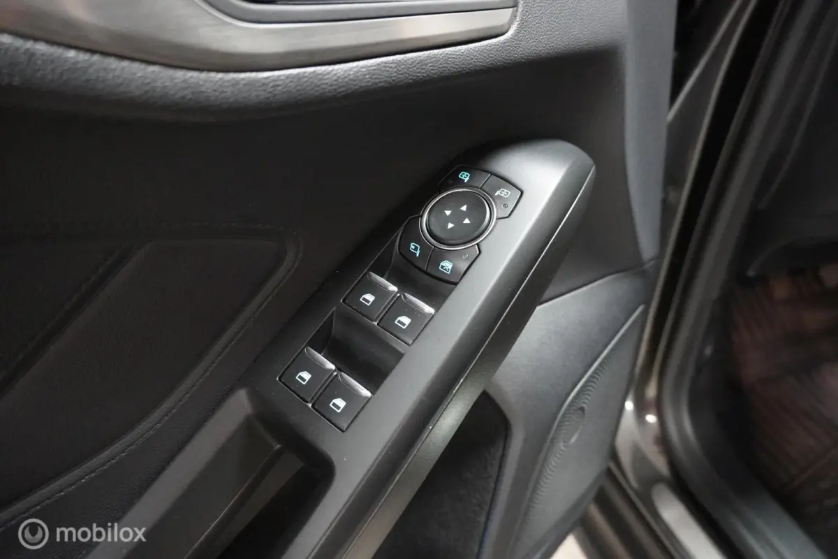 1.0 EcoBoost Titanium Business |Winterpack|