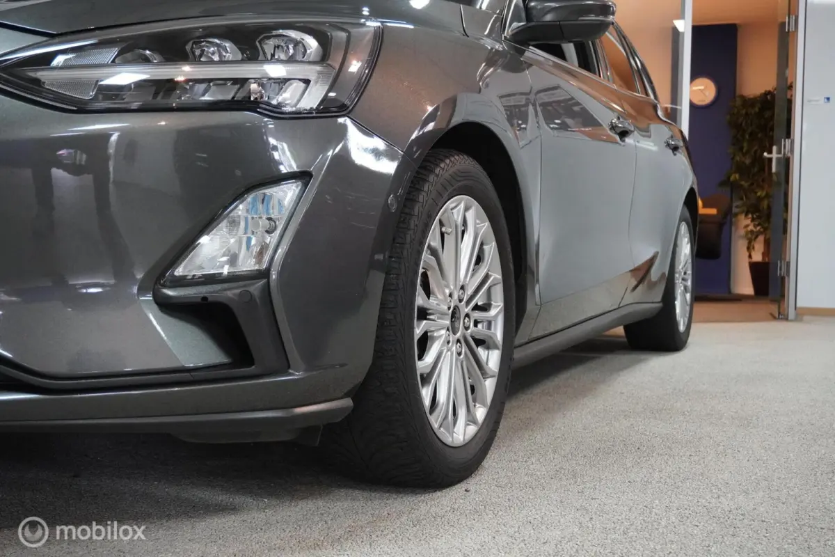 1.0 EcoBoost Titanium Business |Winterpack|