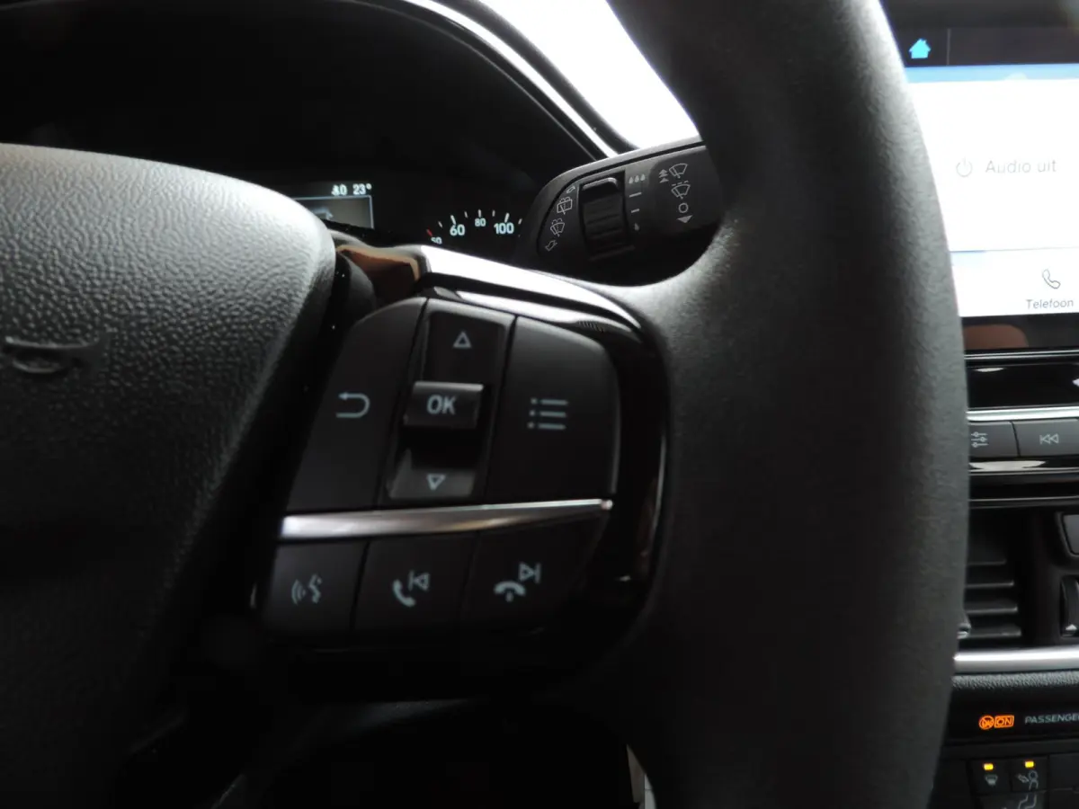 1.0-T Connected 34.000km | LED kopl | CarPlay | Airco | Cruise contr | Bluetooth | DAB | 1e Eig