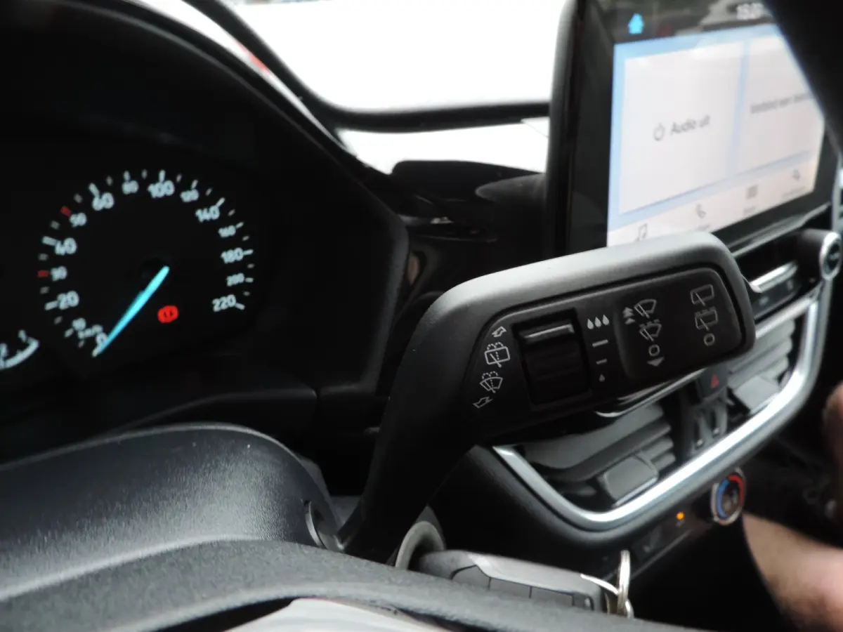 1.0-T Connected 34.000km | LED kopl | CarPlay | Airco | Cruise contr | Bluetooth | DAB | 1e Eig