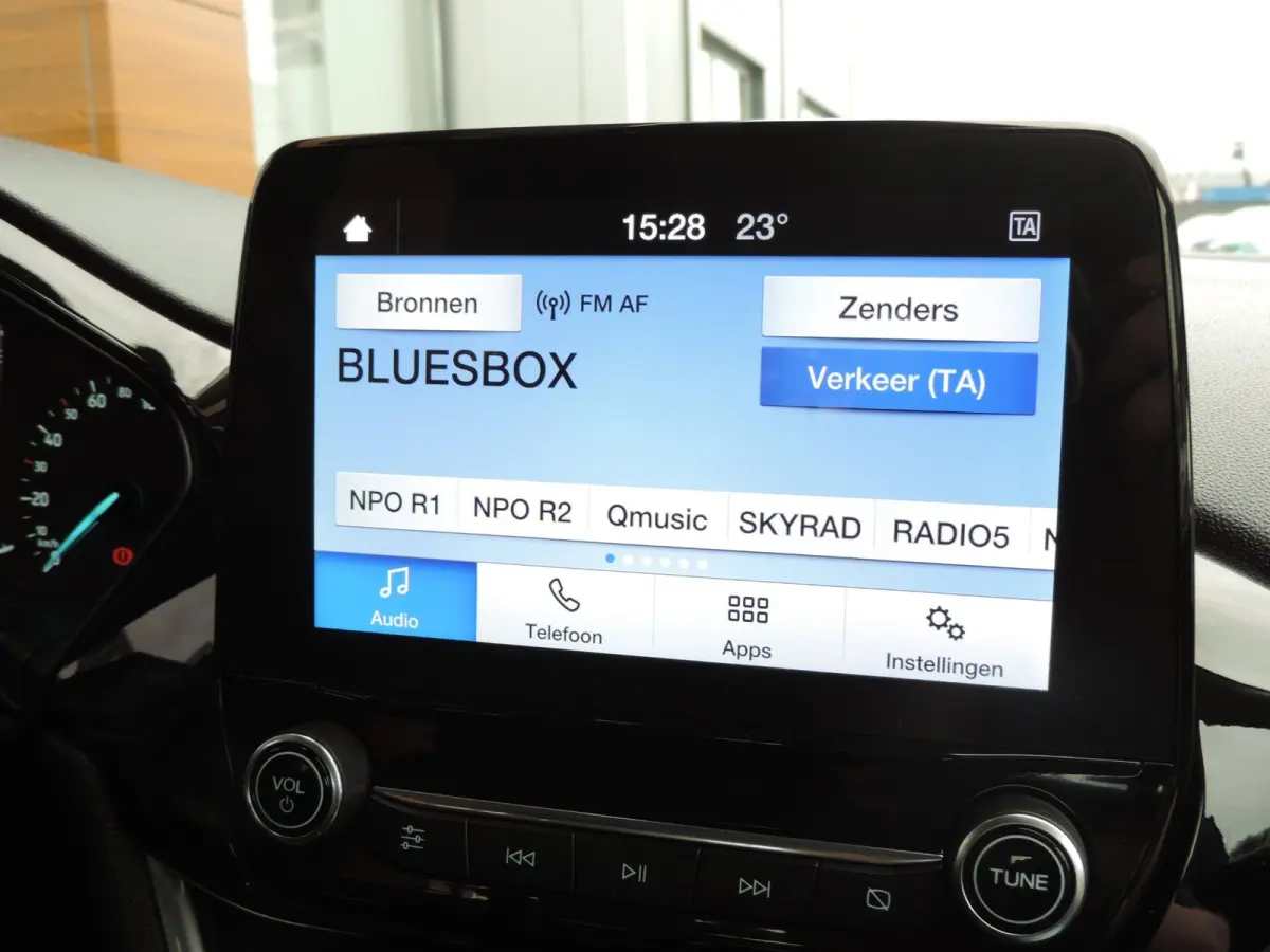 1.0-T Connected 34.000km | LED kopl | CarPlay | Airco | Cruise contr | Bluetooth | DAB | 1e Eig
