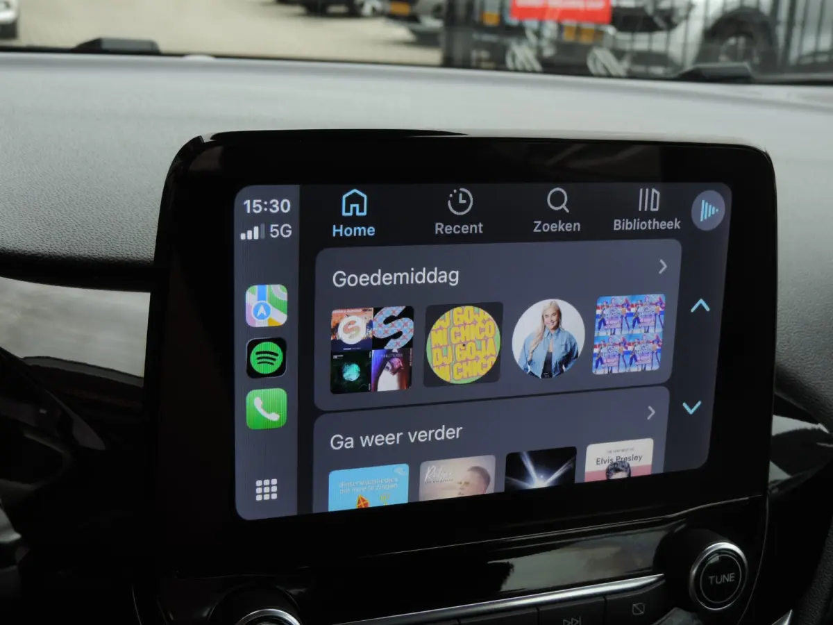 1.0-T Connected 34.000km | LED kopl | CarPlay | Airco | Cruise contr | Bluetooth | DAB | 1e Eig