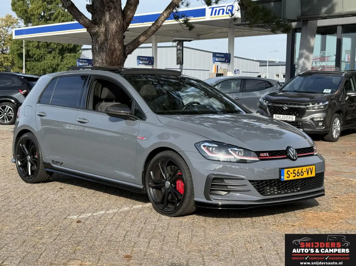 2.0 TSI GTI TCR stage 2 Akra pano top staat