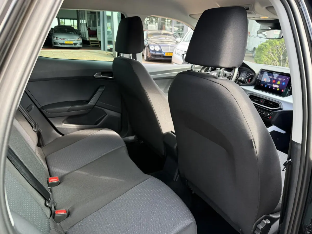 1.0 TSI Style stoelverwarming pdc cruise