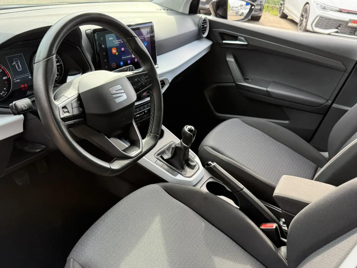 1.0 TSI Style stoelverwarming pdc cruise