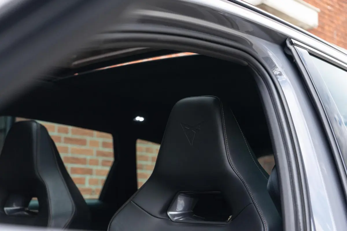 1.4 e-Hybrid VZ Copper Pano / Camera / DCC