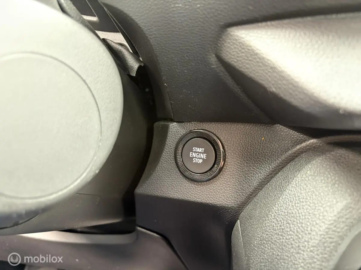 1.0 TCe 90 Comfort Clima / Keyless entry / nav / carplay 18.802KM!!!!