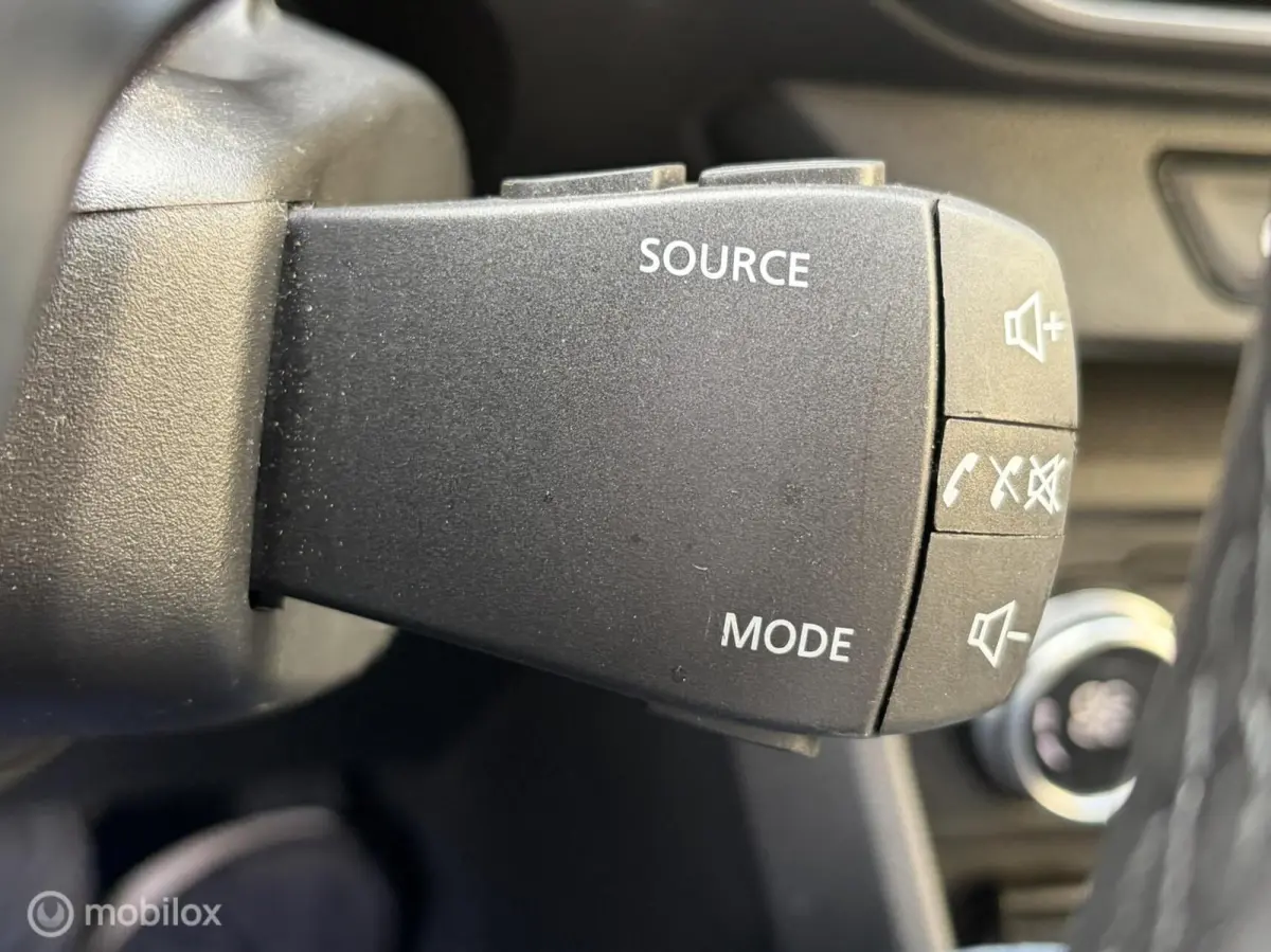 1.0 TCe 90 Comfort Clima / Keyless entry / nav / carplay 18.802KM!!!!